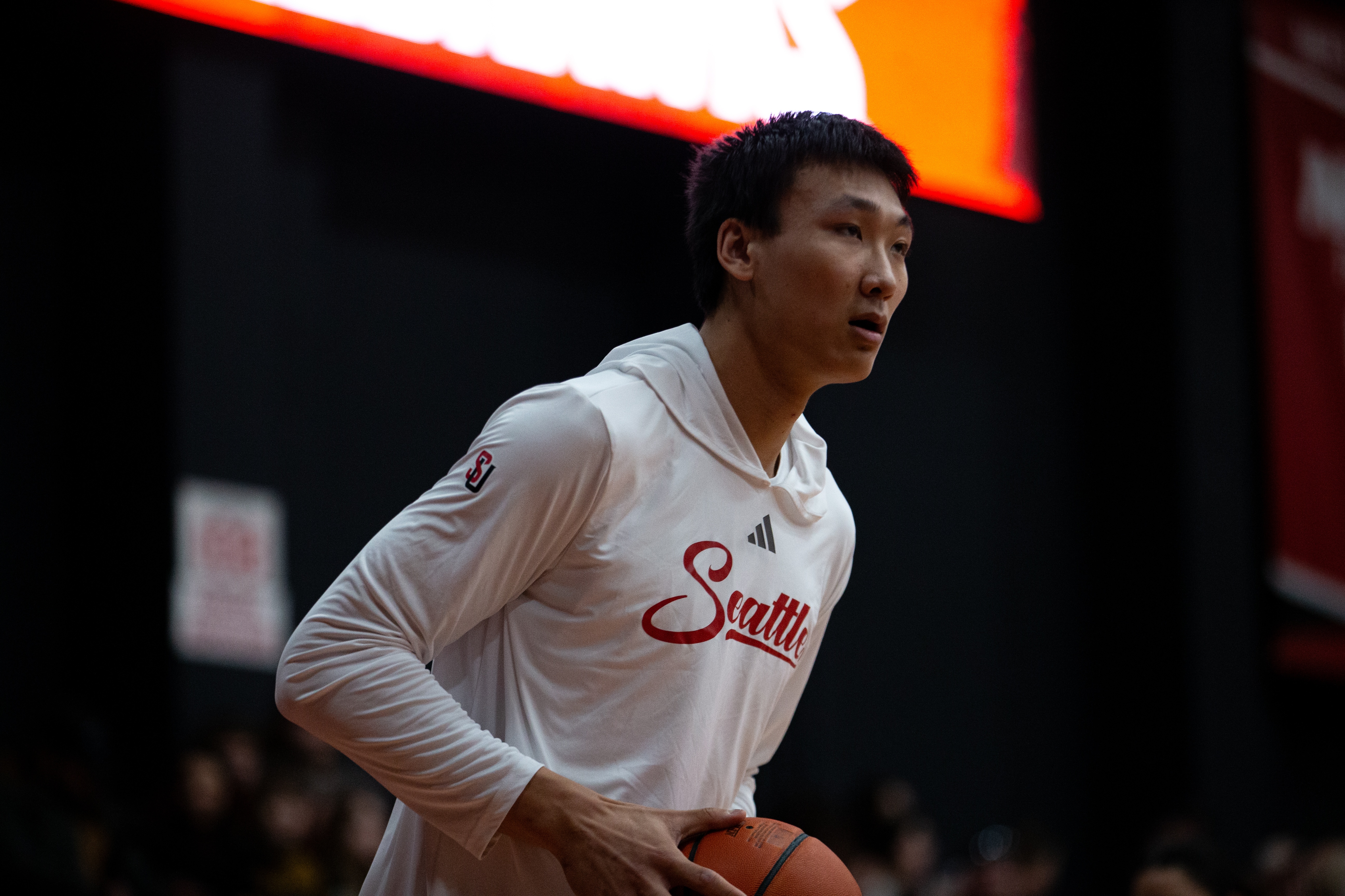 九游官网-媒体人：这个转校选择很好 非常看好淡厚然在夏威夷大学坐稳首发